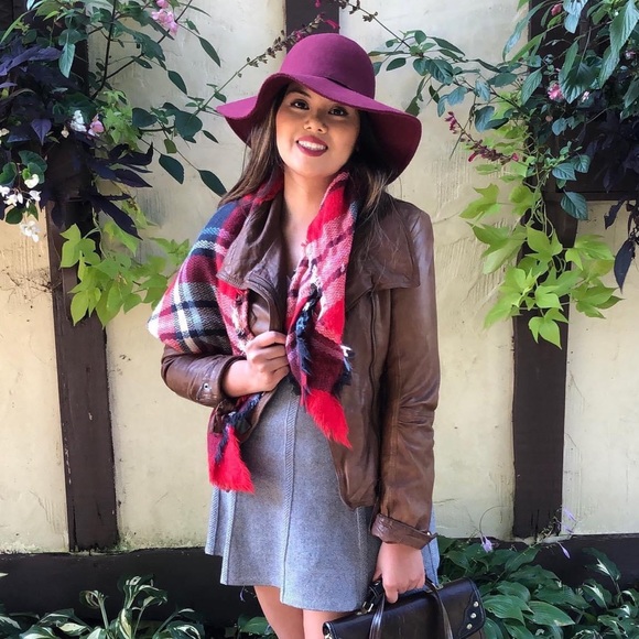 Meet your Posher, Ashley - Picture 7 of 7